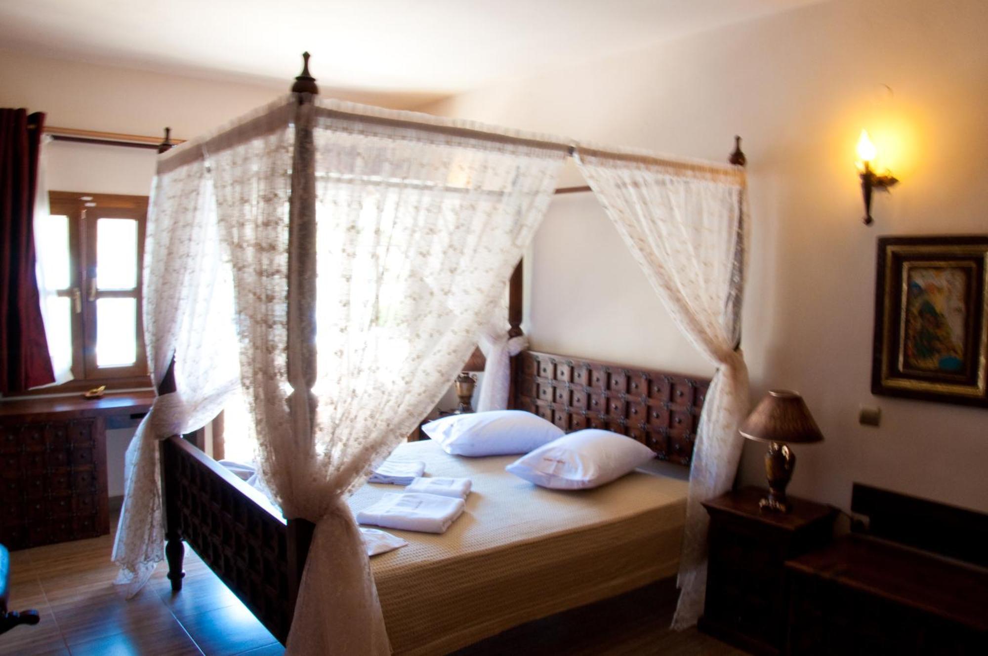 Castelo Boutique Hotel Panteli Bagian luar foto
